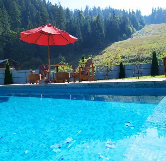 Deluxe Room Mountain View, Khatky Ruslany