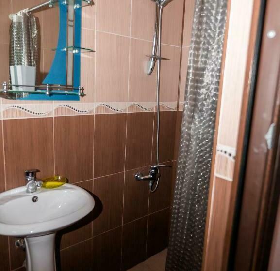 اتاق استاندارد, Irakli Guest House