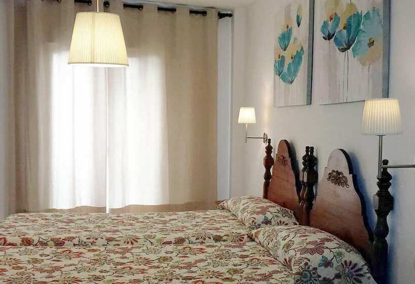 스탠다드 룸, Hostal Tres Soles