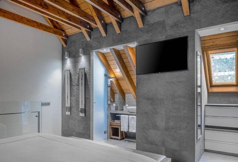 Suite Dúplex, Ac Baqueira Ski Resort, Autograph Collection