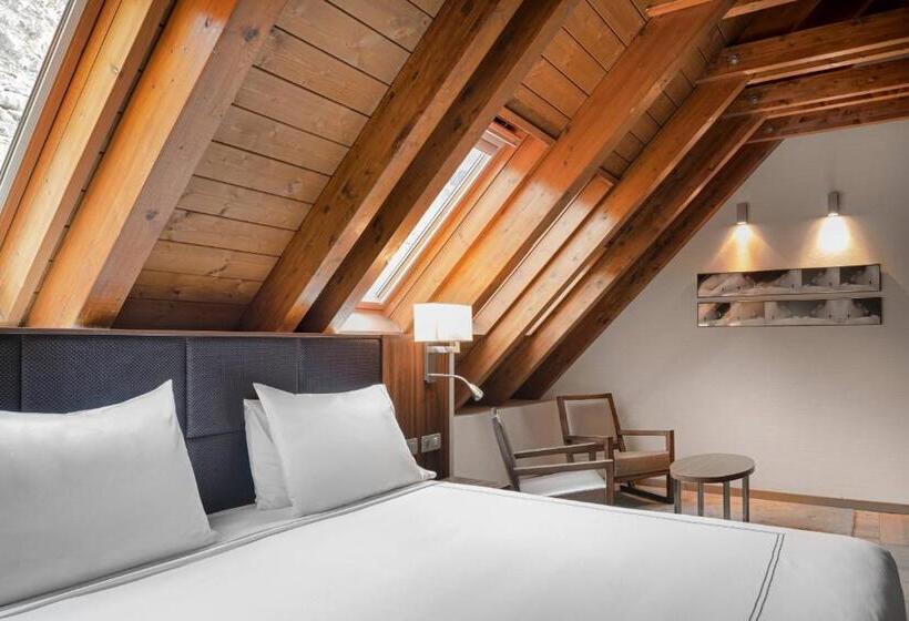 Suite Dúplex, Ac Baqueira Ski Resort, Autograph Collection