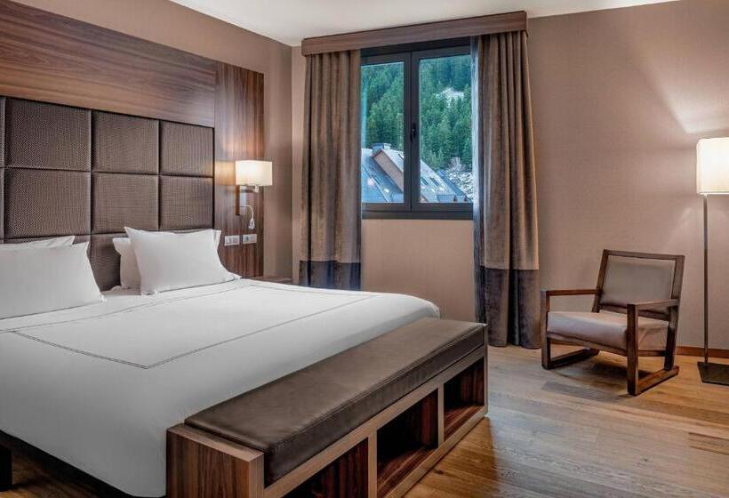 Habitación Familiar, Ac Baqueira Ski Resort, Autograph Collection