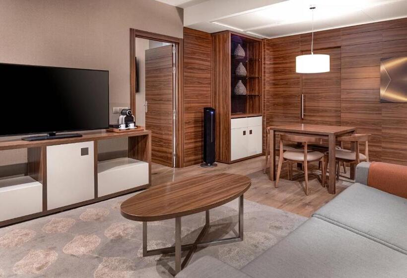 غرفة عائلية, Ac Baqueira Ski Resort, Autograph Collection