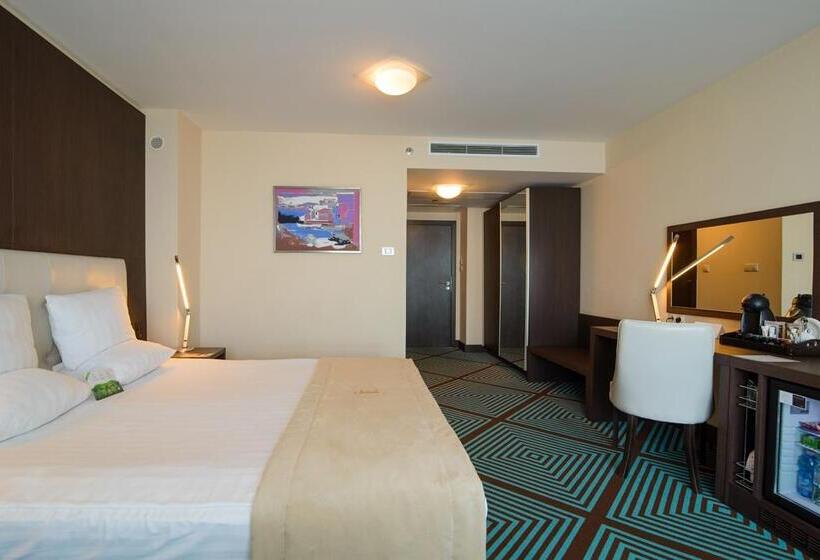 Номер Executive Вид на Море, International Hotel Casino & Tower Suites