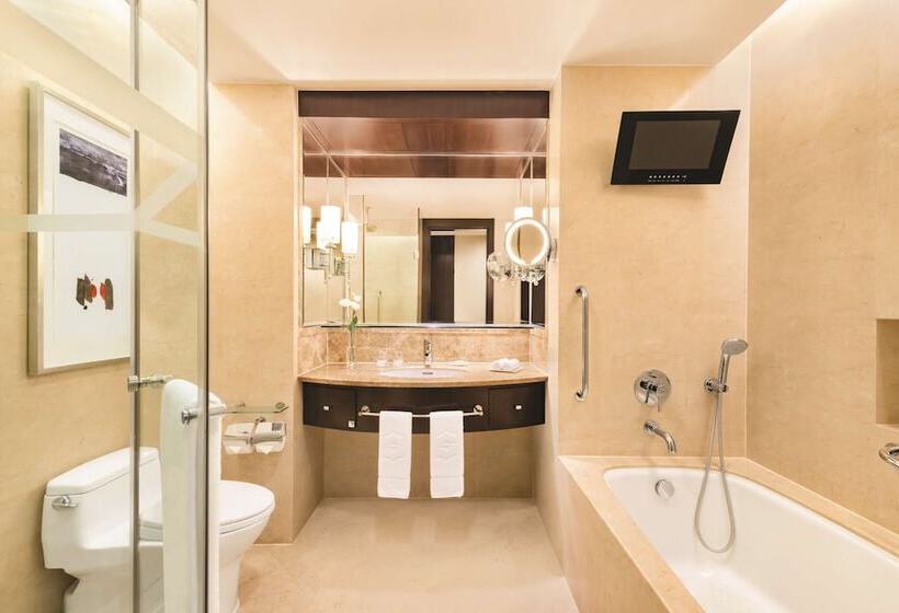 اتاق لوکس با چشم‌انداز شهر, Shangrila Xian