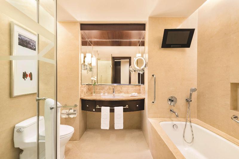 اتاق لوکس با چشم‌انداز شهر, Shangrila Xian
