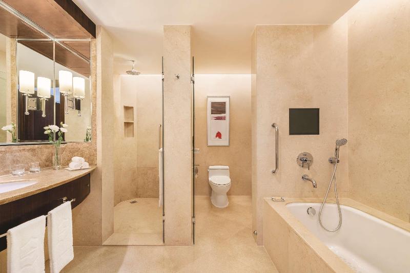 اتاق لوکس با چشم‌انداز شهر, Shangrila Xian