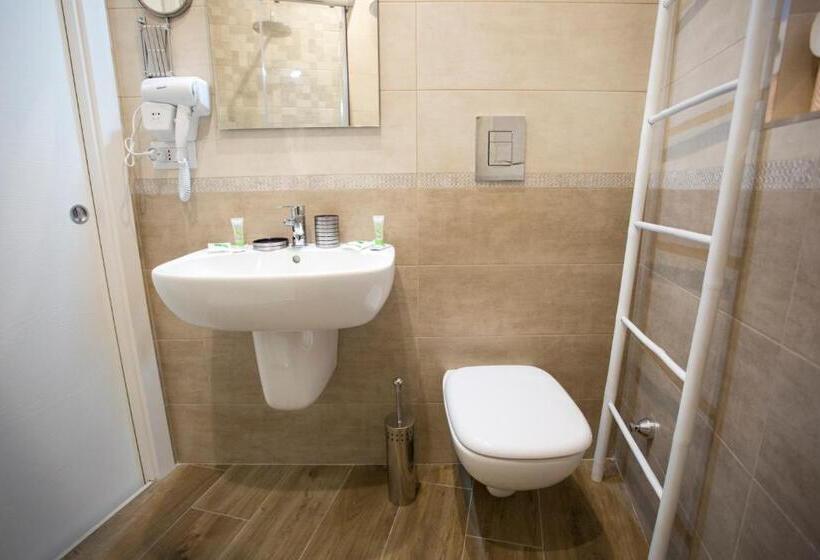 اتاق سوپریور, B&b La Chicca
