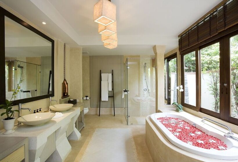 ویلای یک اتاق خوابه با استخر شنا, Melati Beach Resort & Spa