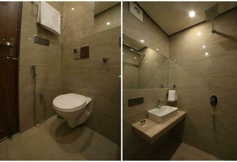 标准间, Status Inn