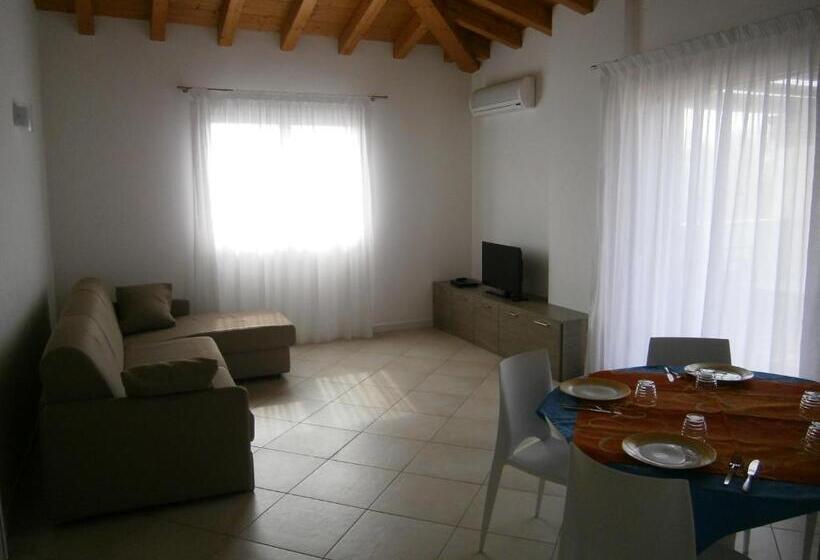 带3个卧室的豪华公寓, Villaggio Sant Andrea