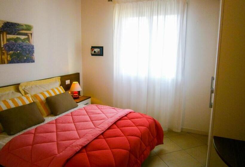 带3个卧室的豪华公寓, Villaggio Sant Andrea