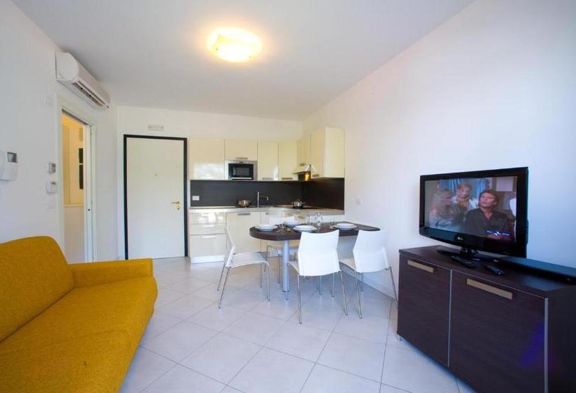 带1个卧室的豪华公寓, Villaggio Sant Andrea