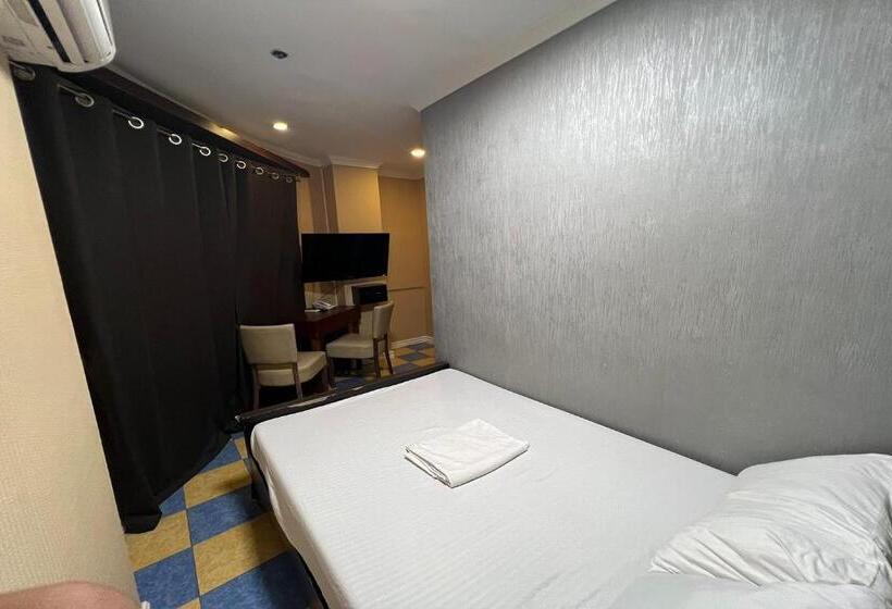 اتاق استاندارد, Remedios Hotel Manila City Center