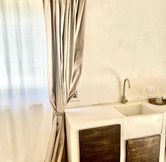 Quarto Estandar com Hidromassagem, Mareulivi