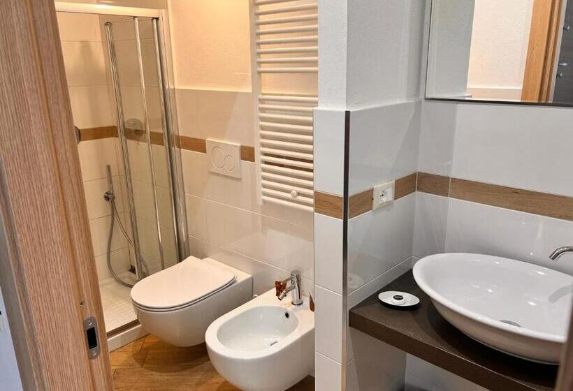 Quarto Estandar, Nada Mas