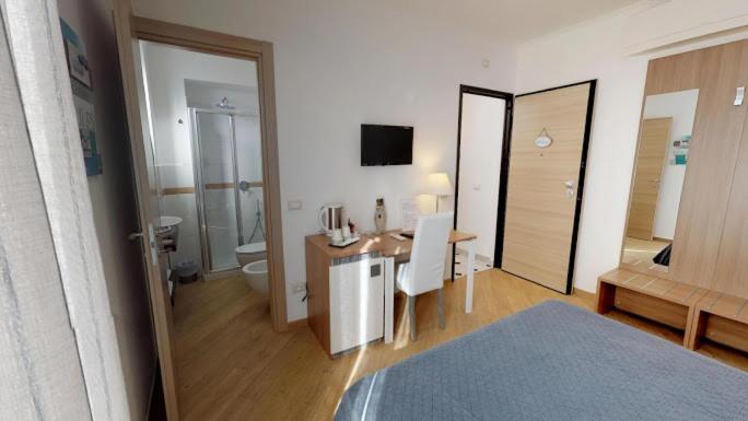 Quarto Deluxe, Nada Mas