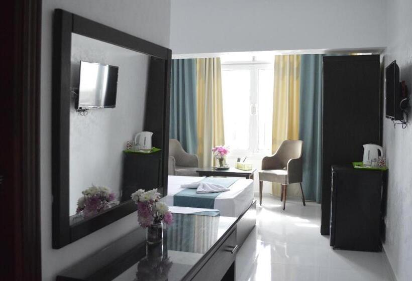اتاق لوکس, Nile View Inn