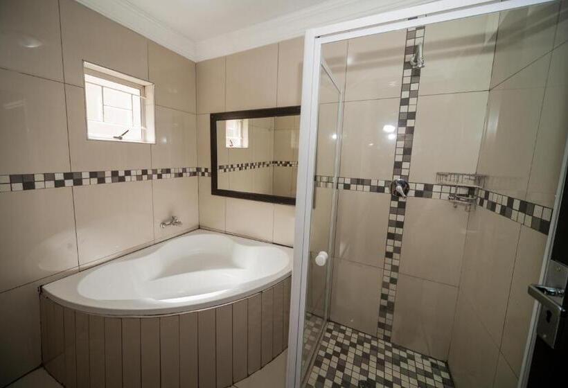 חדר דחוקס עם מיטת קינג, Silverton Travel Lodge