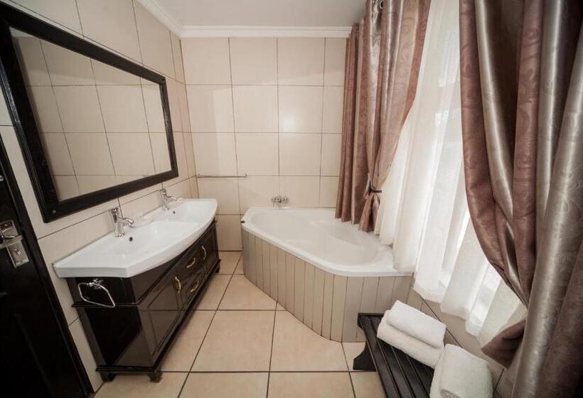 חדר דחוקס עם מיטת קינג, Silverton Travel Lodge