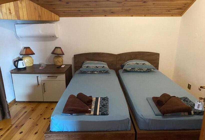 غرفة إقتصادية, Villas Sozopol