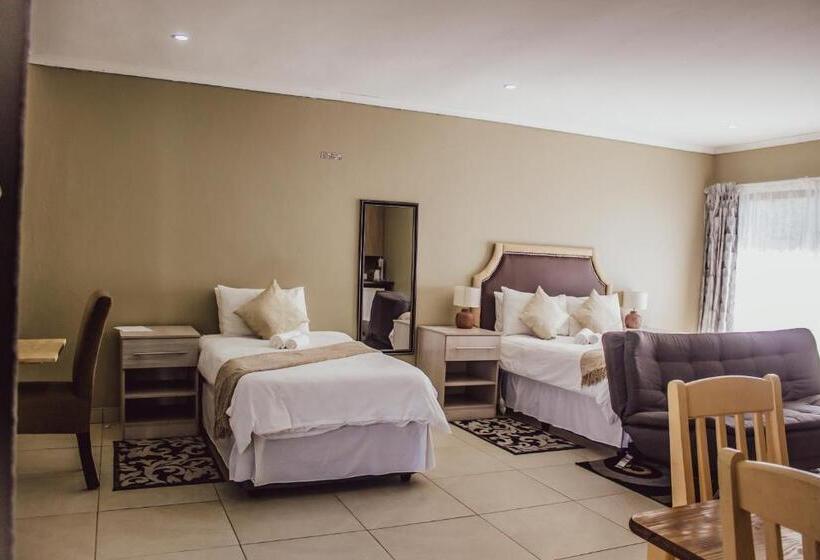 Стандартный Номер Кровать Кинг, The Daughters Guest House