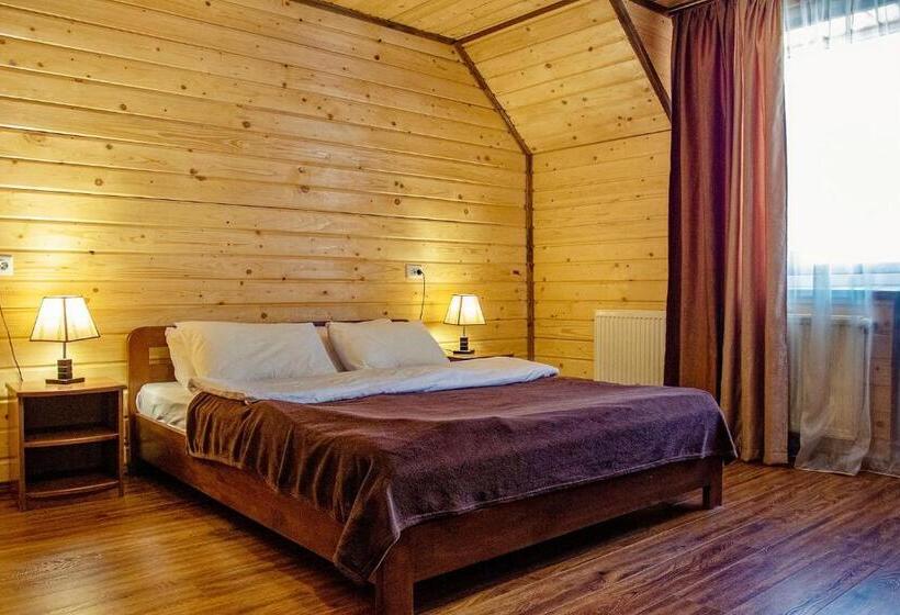 3-Bett-Standardzimmer, готель поляницький