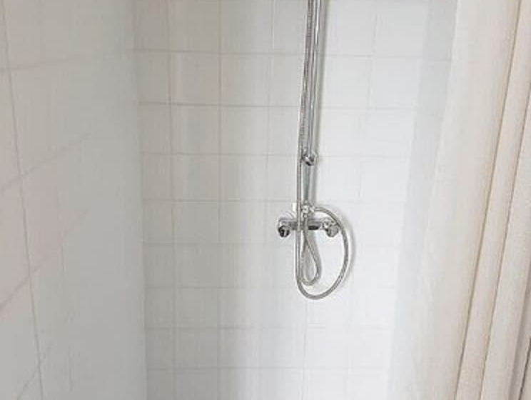 Quarto Estandar, Auberge Le Guinefort
