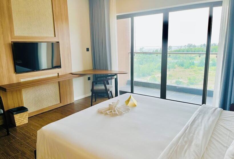 Deluxe Room Mountain View, Sonaga Beach Resort & Villas Phu Quoc