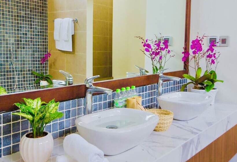 ویلا دلوکس 3 خوابه, Sonaga Beach Resort & Villas Phu Quoc
