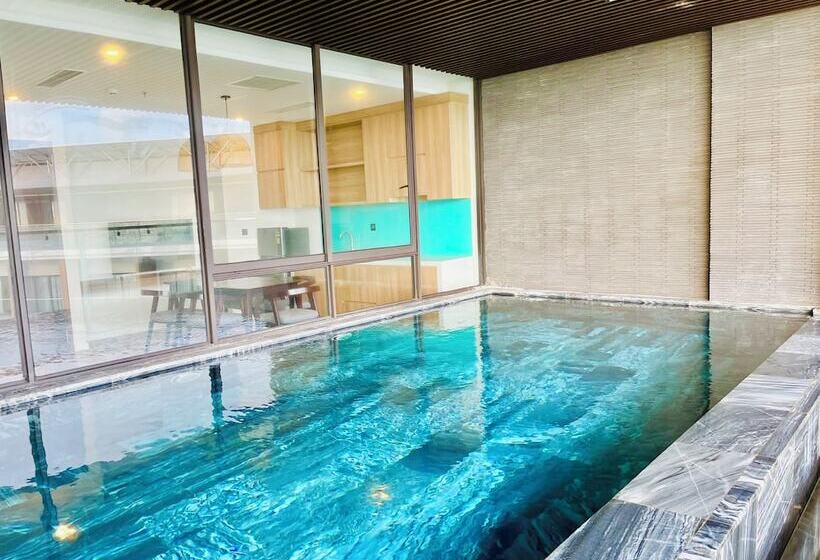2 Bedrooms Penthouse Apartment with Pool, Sonaga Beach Resort & Villas Phu Quoc