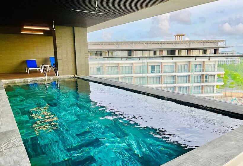 1 Bedroom Penthouse Apartment, Sonaga Beach Resort & Villas Phu Quoc