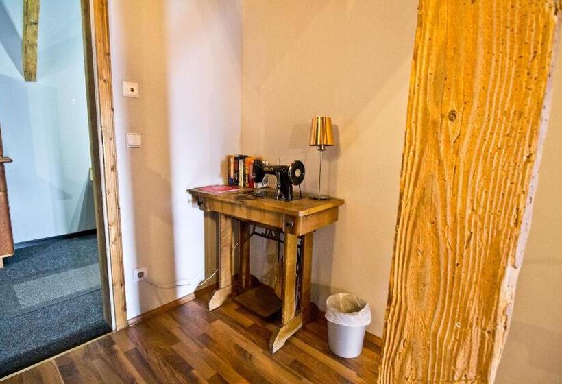 Апартаменты 1 Спальня, Art Lodge Kunstpension