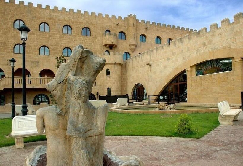 Номер Стандарт, Castillo Bonavía