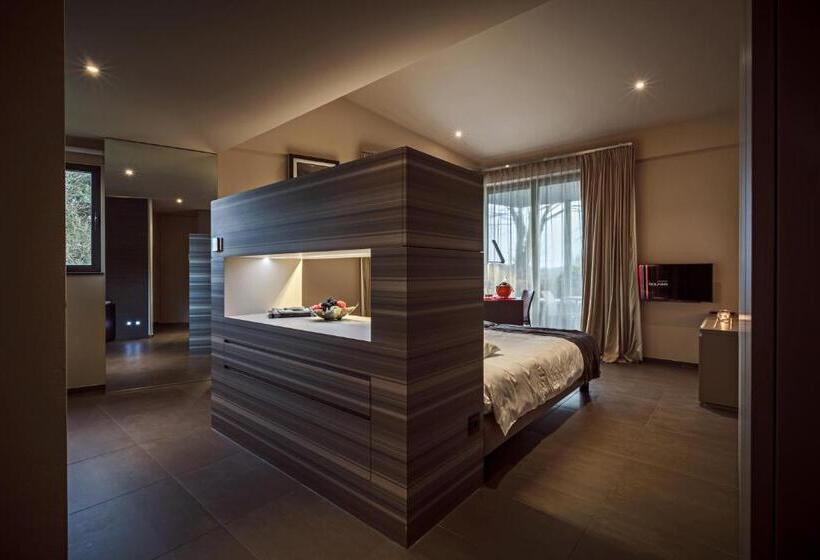 Номер Deluxe, Espace Medissey