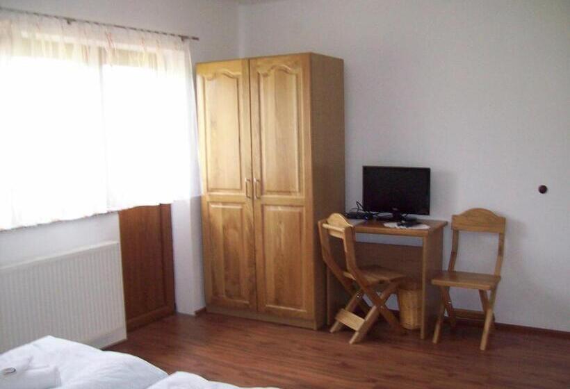 اتاق استاندارد, House Mara