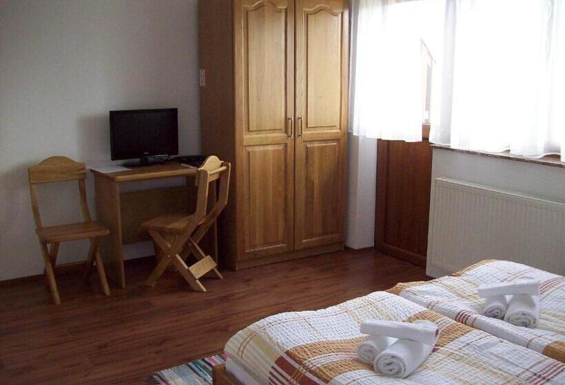 اتاق استاندارد, House Mara