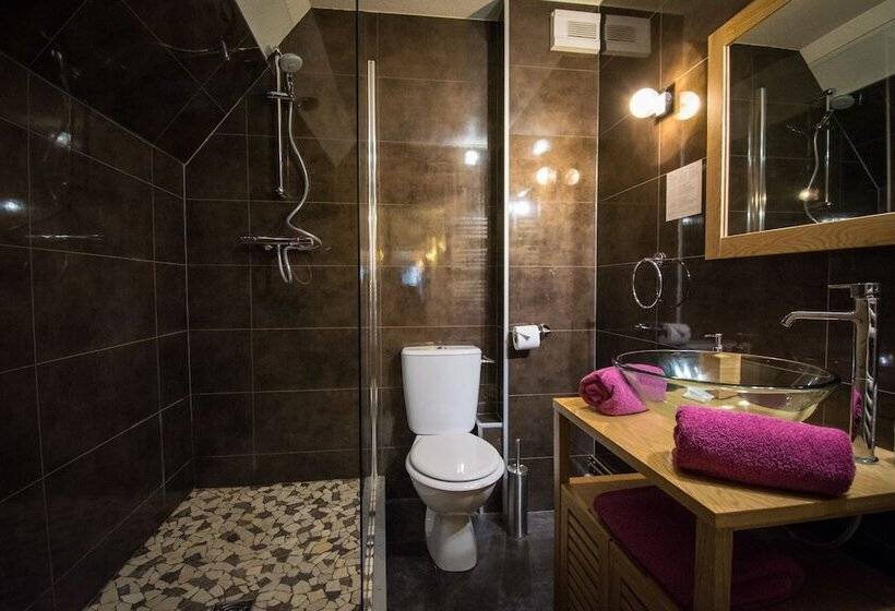 Номер Комфорт, Hôtel De La Couronne