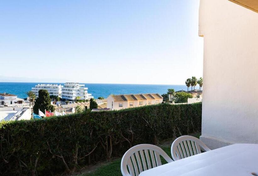 Апартаменты Superior 1 Спальня Вид на Море, Ramada Hotel & Suites By Wyndham Costa Del Sol