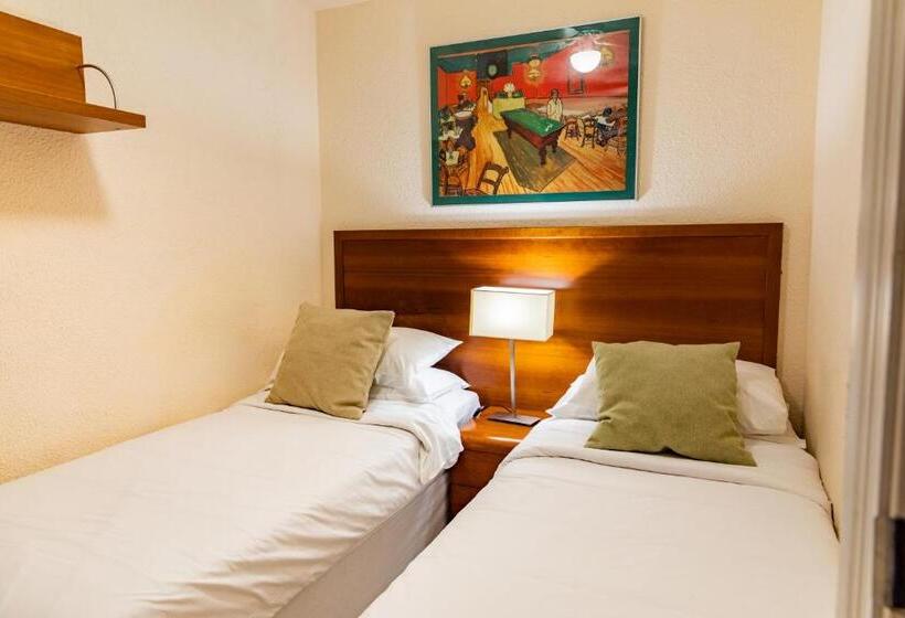 سوئیت جونیور کلاسیک, Ramada Hotel & Suites By Wyndham Costa Del Sol