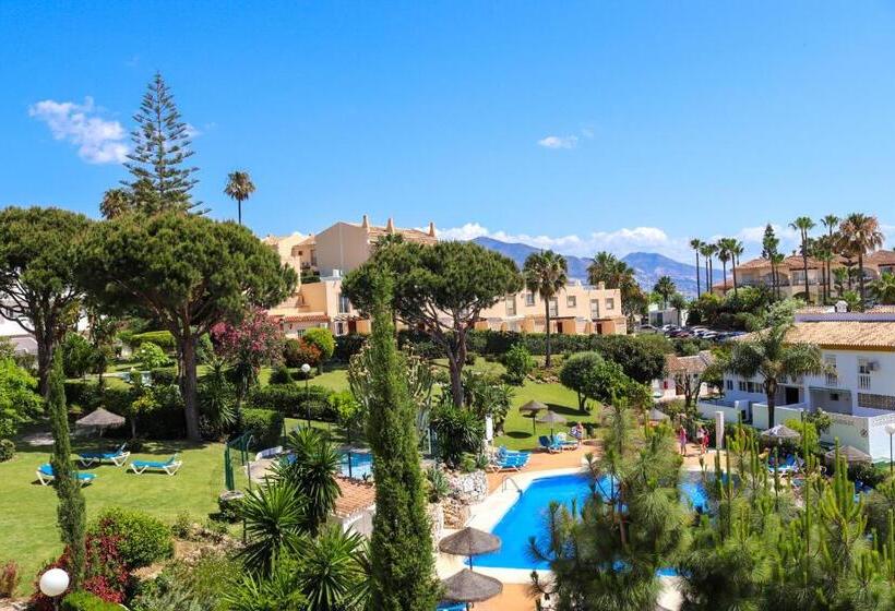 Апартаменты Superior 3 Спальни, Ramada Hotel & Suites By Wyndham Costa Del Sol