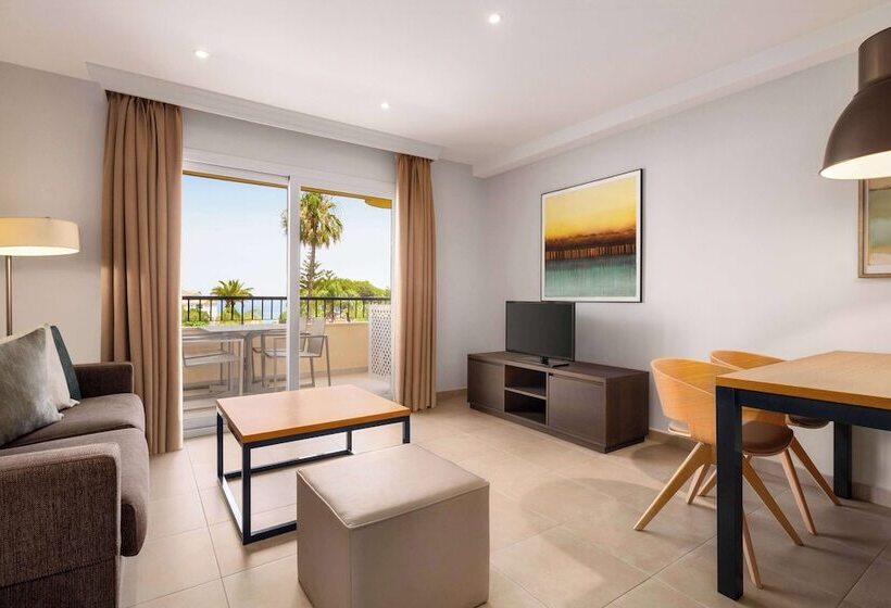 آپارتمان سوپریور 1 خوابه با چشم‌انداز دریا, Ramada Hotel & Suites By Wyndham Costa Del Sol