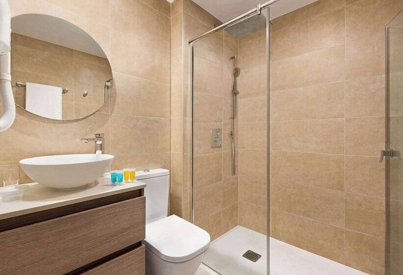 آپارتمان سوپریور 1 خوابه با چشم‌انداز دریا, Ramada Hotel & Suites By Wyndham Costa Del Sol