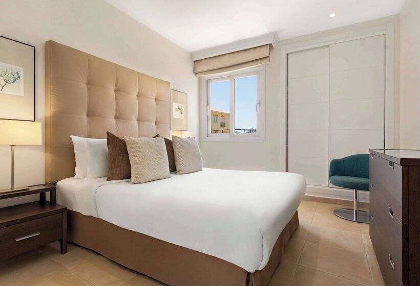 Апартаменты Superior 1 Спальня Вид на Море, Ramada Hotel & Suites By Wyndham Costa Del Sol