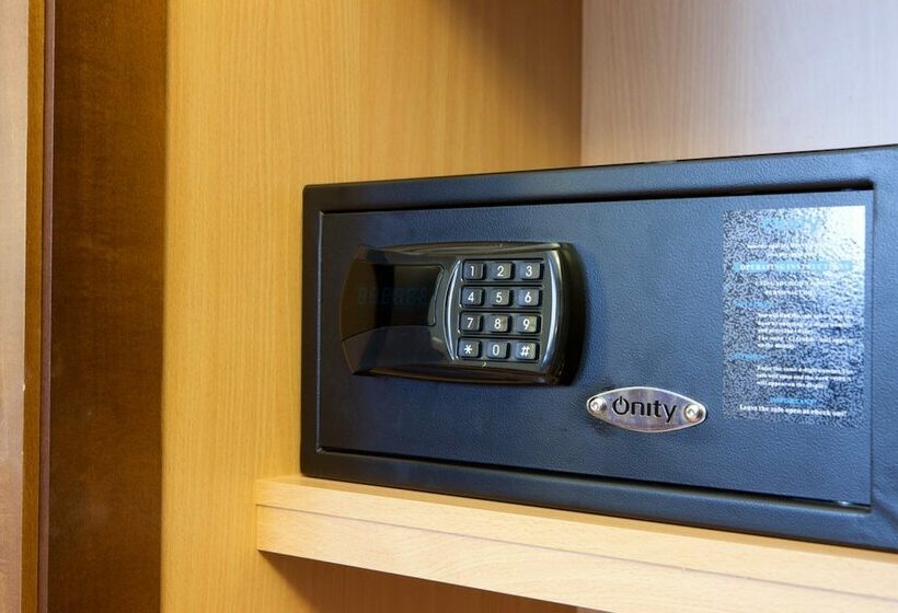 Номер Стандарт, Porcel Avant