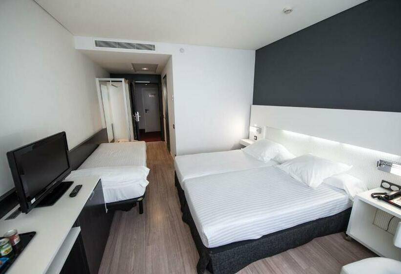 اتاق استاندارد سه نفره, Axor Feria