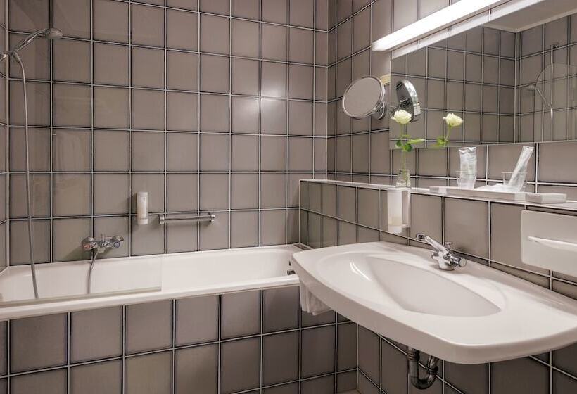 家庭间, Wyndham Garden Gummersbach