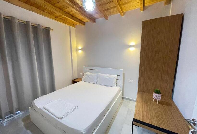 آپارتمان 2 خوابه, Maison Apartments