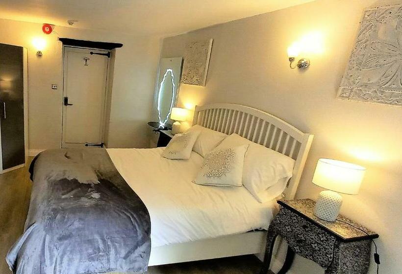 Номер Superior Кровать Кинг, Cotswold Merrymouth Inn