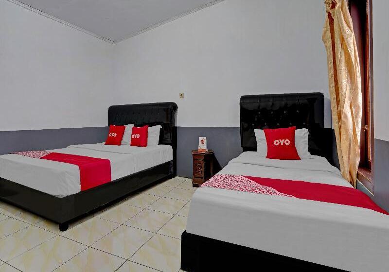 家庭间, Oyo 90405 Penginapan Sasti Kuningan